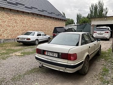 Audi 80: 1993 г., 2 л, Бензин, Седан — 4
