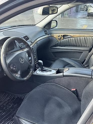 рещетки: Mercedes-Benz E-Class: 2004 г., Седан — 5