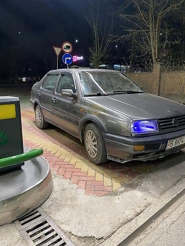 vw golf 2: Volkswagen Vento: 1992 г., 2 л, Механика, Бензин, Седан — 2