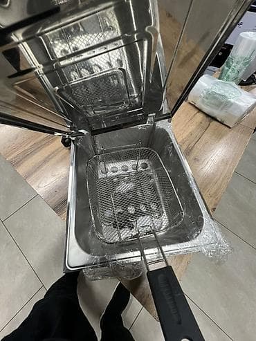 фритюрница электрическая: Электрофритюрница TIFFANY TF-661 - Мощность: 2500 Вт - Объём ванны: 6 — 4