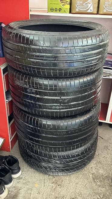 Шины 245 / 35 / R 20, Лето, Б/у, Легковые, Италия, Pirelli