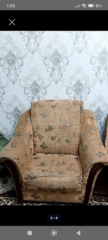 сонун мебел: Два мягких классических кресла в комплекте. - Материал обивки — 2