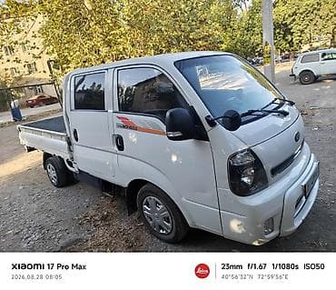 daewoo musso: Kia Bongo (кабина-дубль) — интерьер и оснащение - Рулевое колесо с — 6