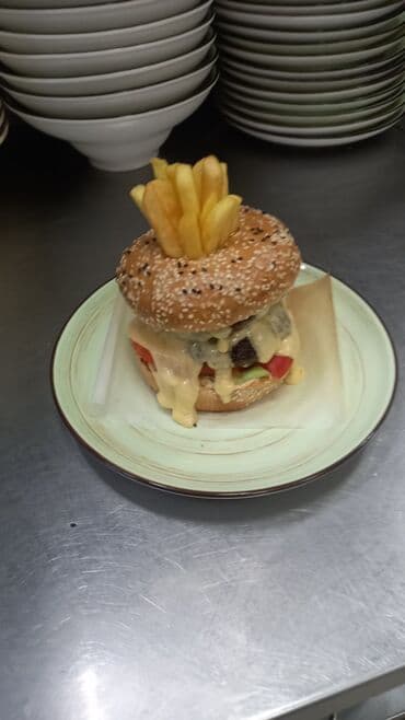 пицца работа: Авторская еда на вынос: пицца, бургеры и горячие блюда - Пицца на — 4