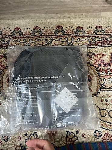 мужской кийимлар: Продам барсетку puma bmw новая — 2
