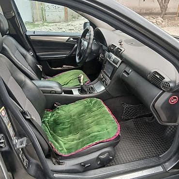 кант мис: Mercedes-Benz C-Class: 2004 г., 1.8 л, Ручные, Бензин, Универсал — 10