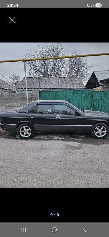мерс 190: Mercedes-Benz 190: 1993 г., 2 л, Механика, Бензин, Седан — 4