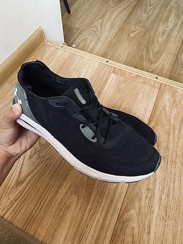 under armor: Мужские кроссовки, 41, 41.5, 42, Under Armour, Б/у, цвет - Черный, Самовывоз — 1