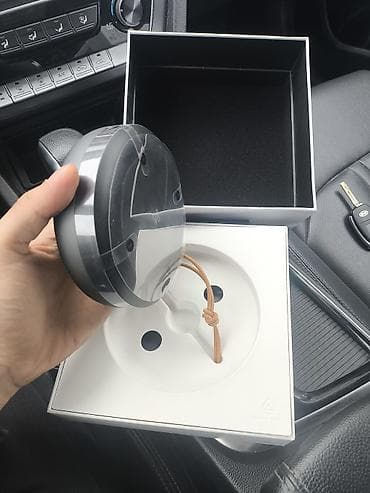 Динамиктер жана музыкалык борборлор: Портативная Bluetooth‑колонка Bang & Olufsen Beosound A1 (2‑е — 5