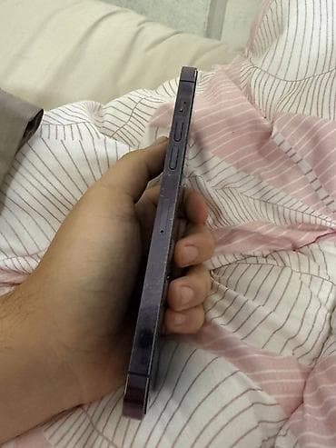 tesla 3: IPhone 14 Pro, Deep Purple — 5