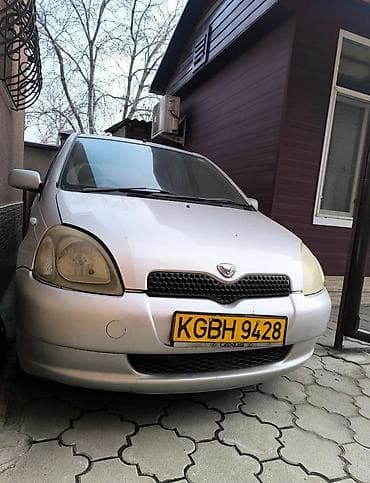 w210 210: Toyota Vitz: 2000 г., 1 л, Автомат, Бензин, Хэтчбэк — 3
