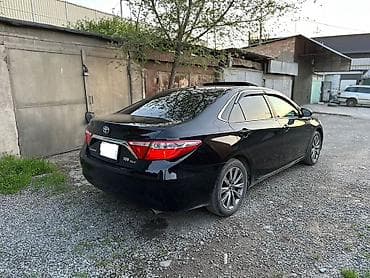 сткл: Toyota Camry: 2015 г., Гибрид, Седан — 4