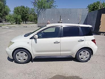 тойота виста: Toyota Ist: 2001 г., Автомат, Бензин, Хэтчбэк — 5