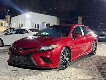 Toyota Camry: 2019 г., 2.5 л, Автомат, Бензин, Седан