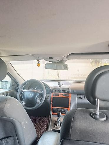 трекер авто: Mercedes-Benz C-Class: 2002 г., Автомат, Седан — 4