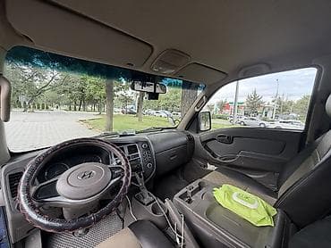 два авто: Hyundai Porter: 2020 г., 2.5 л, Типтроник, Дизель, Пикап — 4