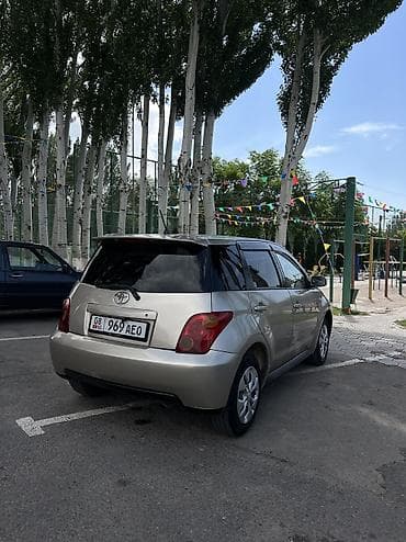 продаю хонду: Toyota Ist: 2002 г., 1.5 л, Автомат, Бензин, Хэтчбэк — 5