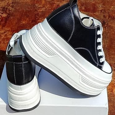 секонд хенд обувь: Удобные в ношении, лехкие, не проседает и не пожалтеет. Можно стирать — 3