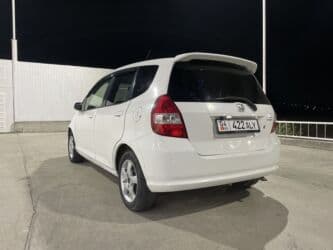 авто с последующим выкупом бишкек фит: Honda Fit: 2002 г., 1.5 л, Вариатор, Бензин, Хэтчбэк — 2