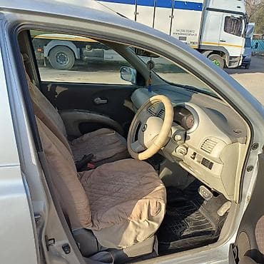 Nissan March: 2002 г., 1.3 л, Автомат, Бензин, Хэтчбэк