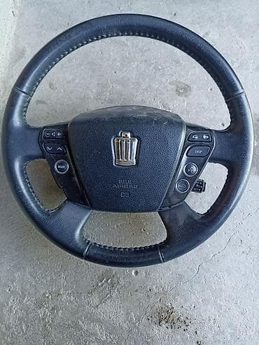 mersedes e211: Руль Toyota — 1