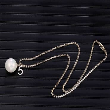 свадебное платья для беременных: Ожерелье, колье К с большой жемчужиной и цифрой 5, Женское — 2