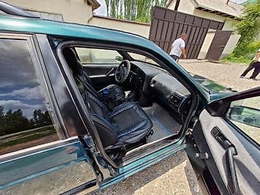 Унаа: Volkswagen Passat: 1994 г., 1.8 л, Кол менен иштөөчү, Бензин, Универсал — 5