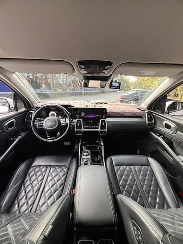 Kia Sorento: 2021 г., 2.2 л, Робот, Дизель, Внедорожник — 8