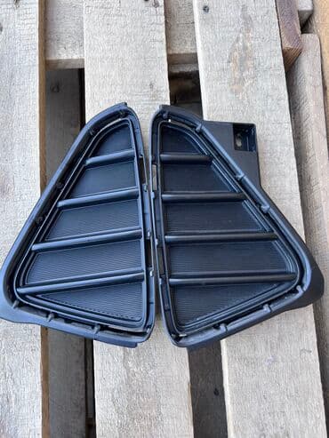 капот на виш: Бамперге коймо Алдыңкы Toyota — 1