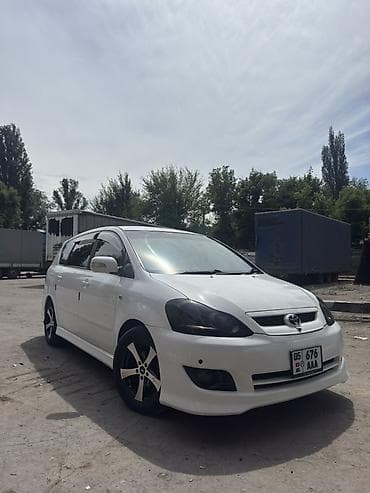 Toyota Ipsum: 2004 г., 2.4 л, Автомат, Бензин, Минивэн