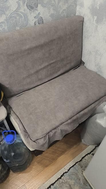 foldable table: Прямой диван — 3