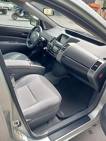corolla 2004: Toyota Prius: 2006 г., 1.5 л, Вариатор, Бензин, Лифтбек — 6