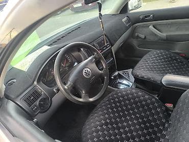 фольксваген beetle: Volkswagen Golf: 2003 г., 1.6 л, Автомат, Бензин, Хэтчбэк — 3