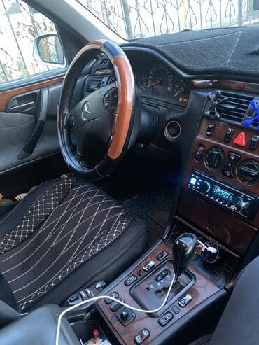 лобовое стекло w211: Mercedes-Benz E-Class: 2001 г., 3.2 л, Типтроник, Дизель, Седан — 5