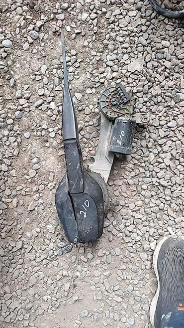 Трапеция дворников Mercedes-Benz