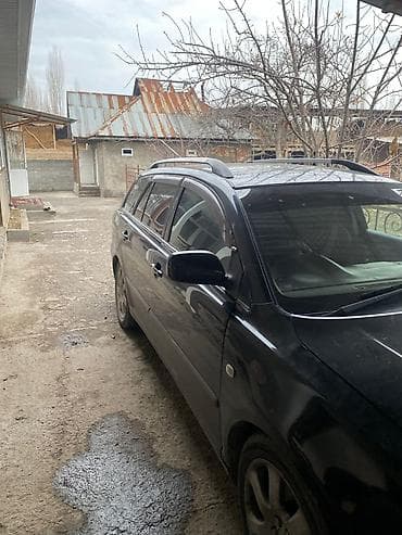 Toyota Avensis: 2004 г., 2 л, Автомат, Бензин, Универсал