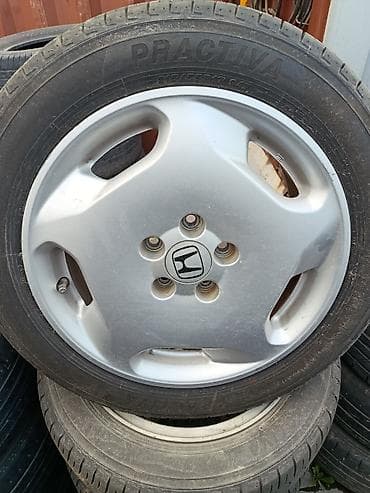 Колеса в сборе 215 / 55 / R 17, Всесезонная, Б/у, Комплект, Легковые, Литые, отверстий - 5