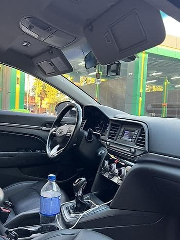 Продажа авто: Hyundai Avante: 2019 г., 1.6 л, Вариатор, Бензин, Седан — 8
