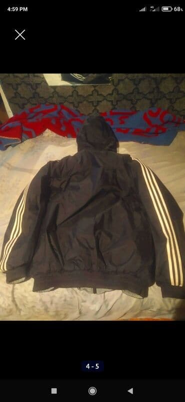 Демисезонные куртки: Продам.Куртку.Балон.Двух.староние.внутри.сентипон.дутая.за5000.сом — 3
