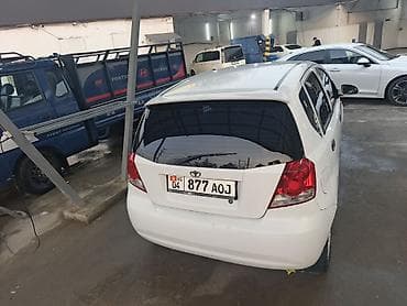 нова 2: Daewoo Kalos: 2003 г., 1.2 л, Автомат, Бензин, Хэтчбэк — 4