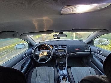 сирена: Honda Accord: 2004 г., 2.4 л, Автомат, Бензин, Седан — 7