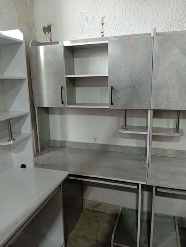 угловой письменный стол: Компьютерный стол, Новый, С полками — 5