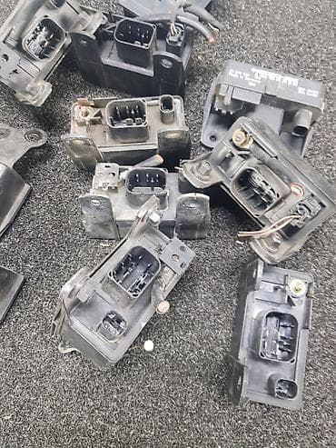 fit: Продается Реле свечей накала. Реле Накала. 2,2 сди 2,7 сди3,2 сди — 5