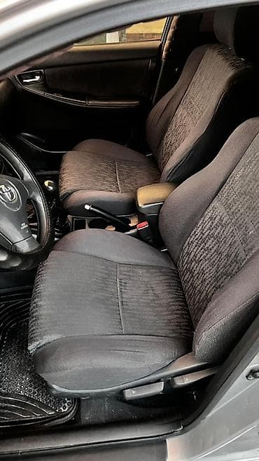 step vagon: Toyota Corolla: 2002 г., 1.6 л, Механика, Бензин, Седан — 8
