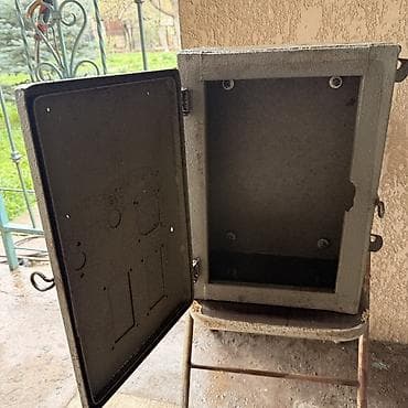 Шкаф для инструментов, В наличии at lalafo.kg Шкаф для инструментов, В наличии