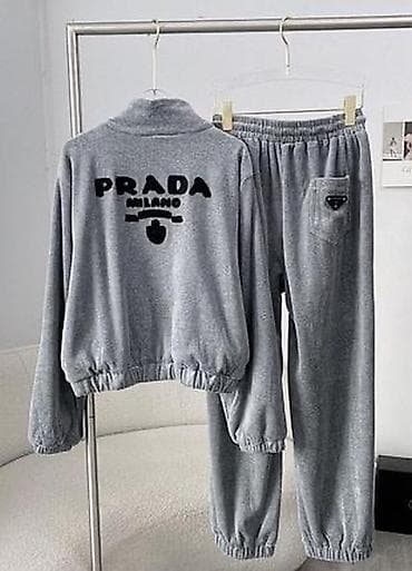 tech flecee nike: Женский велюровый спортивный костюм, серый Prada✅ - Комплект из двух — 4