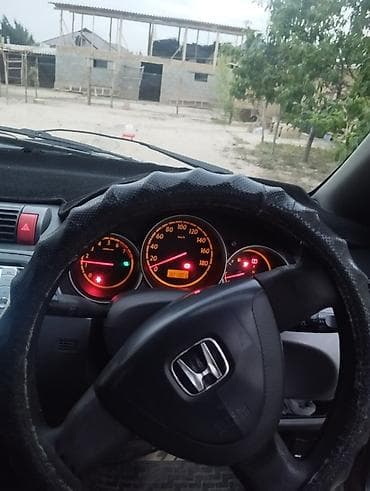 чашка фит: Honda Fit: 2004 г., 1.3 л, Автомат, Бензин, Хэтчбэк — 7