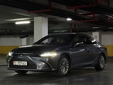 Lexus: Lexus ES: 2019 г., 2.5 л, Вариатор, Гибрид, Седан — 1