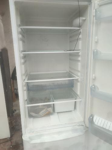 халадил: Холодильник Indesit, Двухкамерный — 3