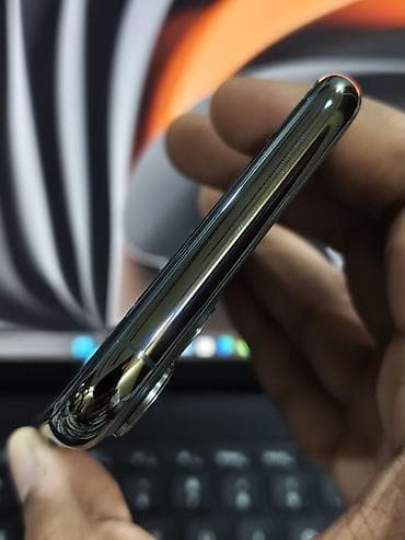 iphone xc max: IPhone 11 Pro, Б/у, 512 ГБ, Matte Midnight Green, 95 % — 6